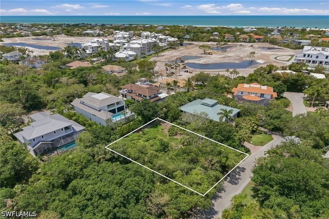 375 Gumbo Limbo LN, Marco Island, FL 34145