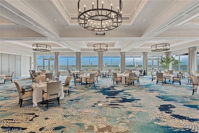 375 Gumbo Limbo LN, Marco Island, FL 34145