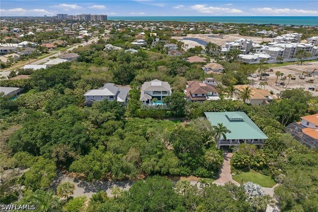 375 Gumbo Limbo LN, Marco Island, FL 34145