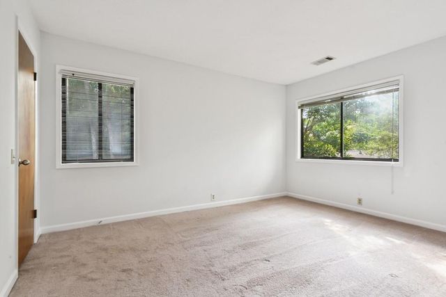 1000 Muirfield Drive, Marietta, GA 30068