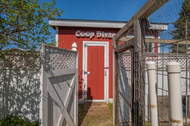 856 W 14th Street, Medford, OR 97501