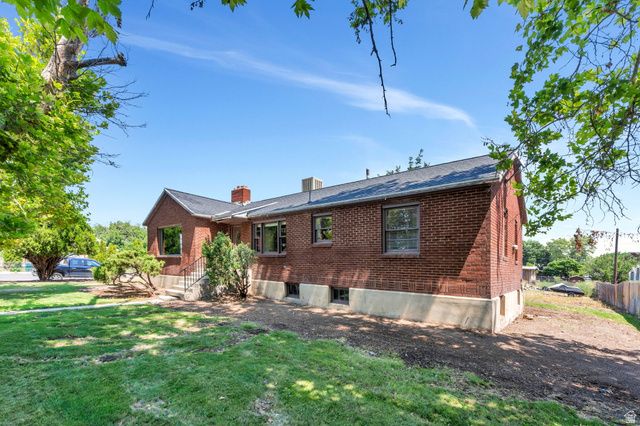 390 N 300 E, Lehi, UT 84043