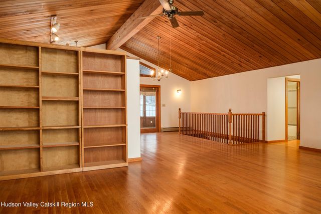 260 S Side Drive, Oneonta, NY 13820