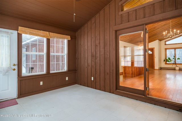 260 S Side Drive, Oneonta, NY 13820