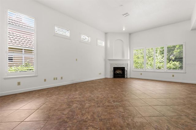 2724 NORTHAMPTON AVENUE, Orlando, FL 32828