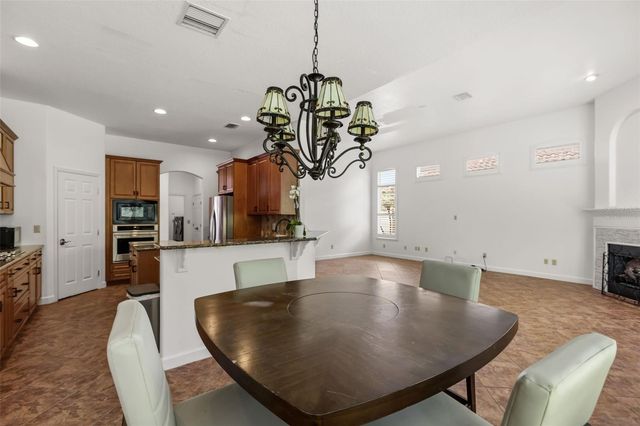 2724 NORTHAMPTON AVENUE, Orlando, FL 32828