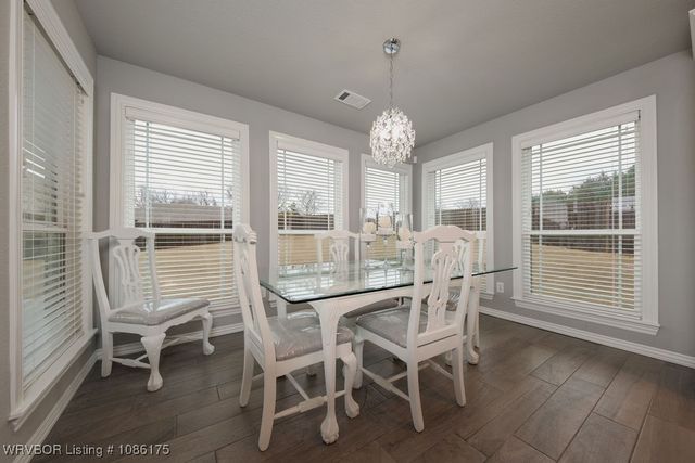 2823 Marissa Court, Van Buren, AR 72956