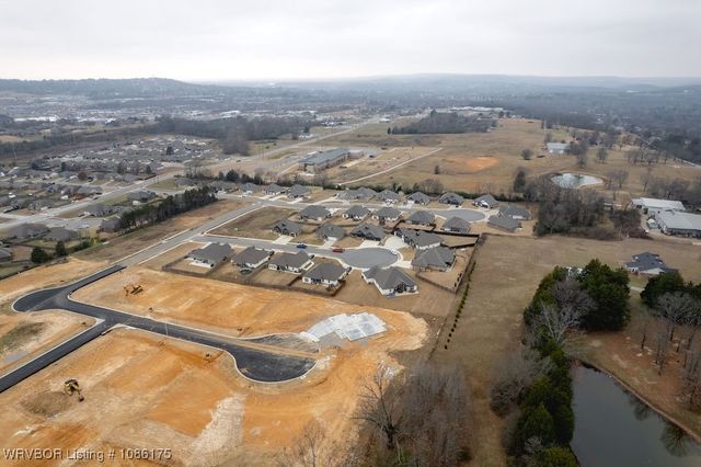 2823 Marissa Court, Van Buren, AR 72956