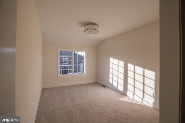 1305 COULEE WAY, Wilmington, DE 19803