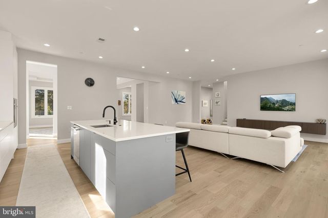 14051 ESWORTHY RD, Darnestown, MD 20874