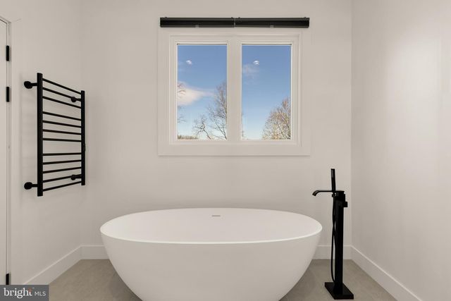 14051 ESWORTHY RD, Darnestown, MD 20874