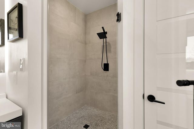 14051 ESWORTHY RD, Darnestown, MD 20874