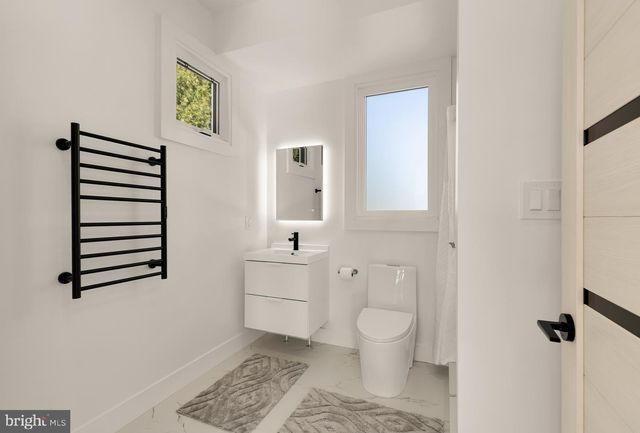 14051 ESWORTHY RD, Darnestown, MD 20874