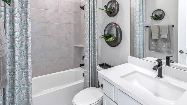9718 Yaletzi Gardens Street, Richmond, TX 77407
