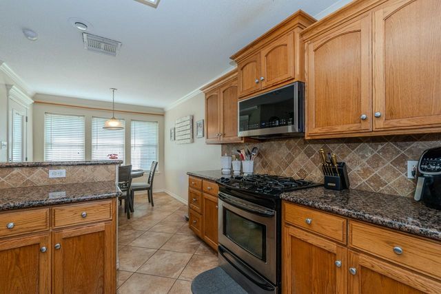 193 Donald Street, Bridge City, TX 77611