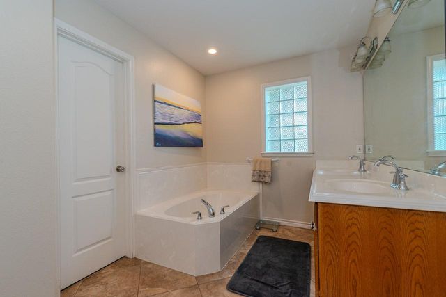 193 Donald Street, Bridge City, TX 77611