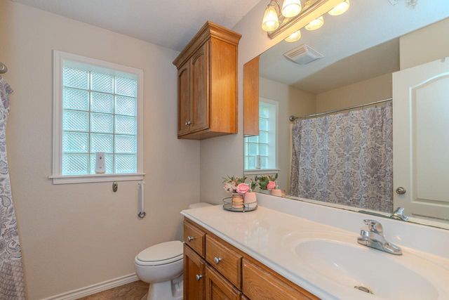 193 Donald Street, Bridge City, TX 77611