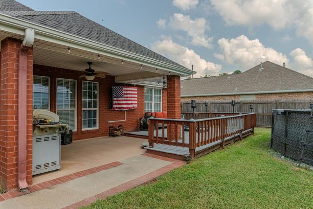 193 Donald Street, Bridge City, TX 77611