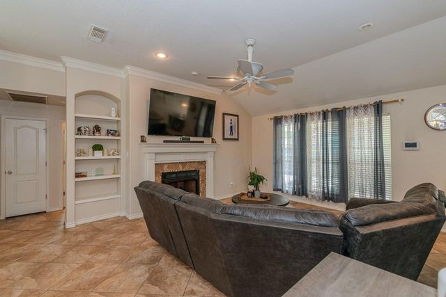 193 Donald Street, Bridge City, TX 77611