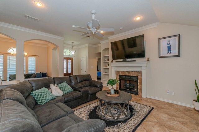 193 Donald Street, Bridge City, TX 77611