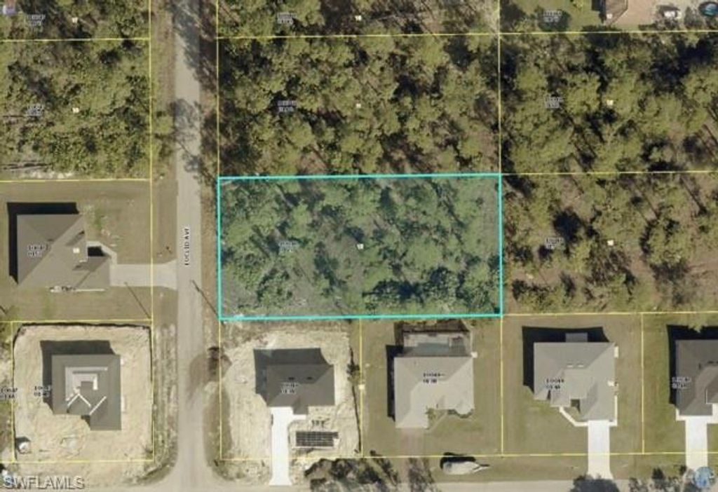 1102 Euclid AVE, LEHIGH ACRES, FL 33972 — exterior