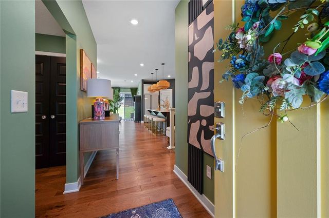 9013 SW 9th Street, Lee's Summit, MO 64064