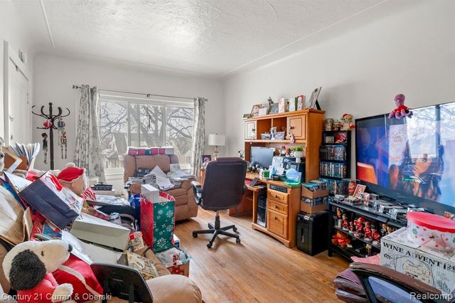 1205 Garfield Avenue, Lincoln Park, MI 48146