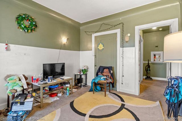 1205 Garfield Avenue, Lincoln Park, MI 48146