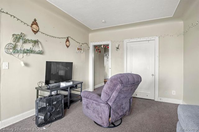 1205 Garfield Avenue, Lincoln Park, MI 48146