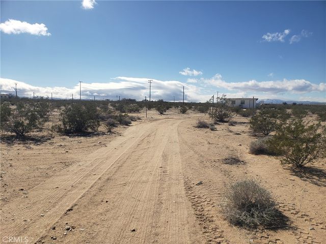 69626 Pluto, 29 Palms, CA 92277
