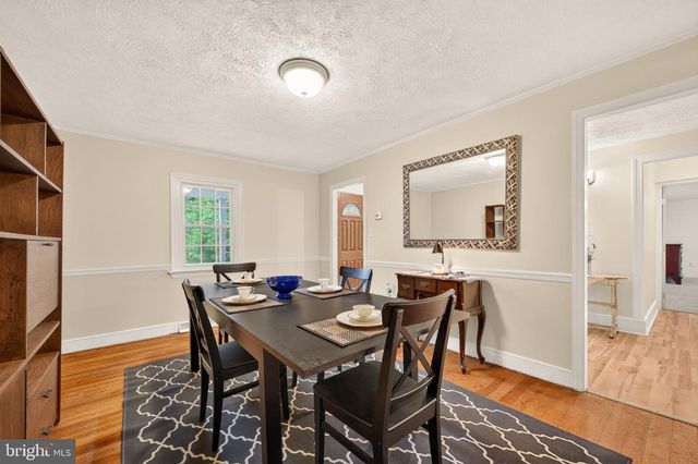 185 MORDINGTON AVE, Charles Town, WV 25414