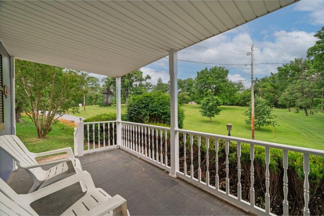 185 MORDINGTON AVE, Charles Town, WV 25414