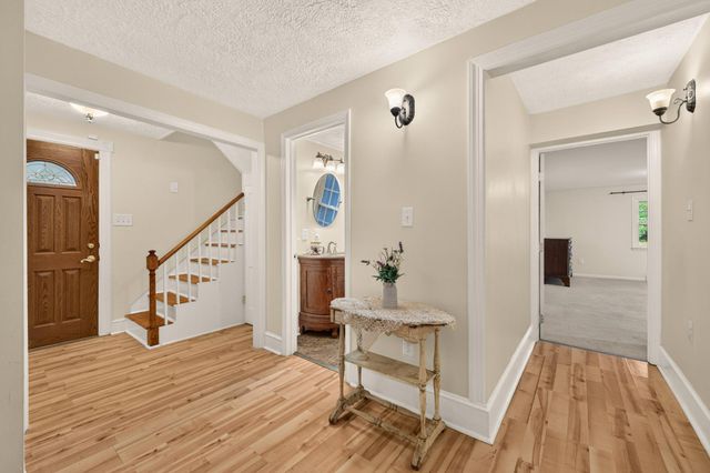 185 MORDINGTON AVE, Charles Town, WV 25414