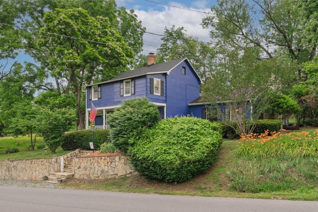 185 MORDINGTON AVE, Charles Town, WV 25414