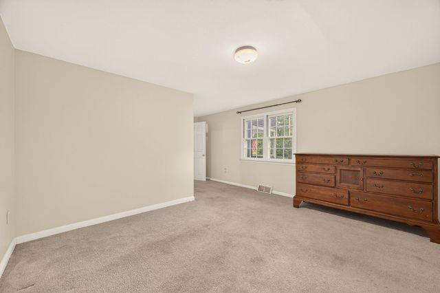 185 MORDINGTON AVE, Charles Town, WV 25414