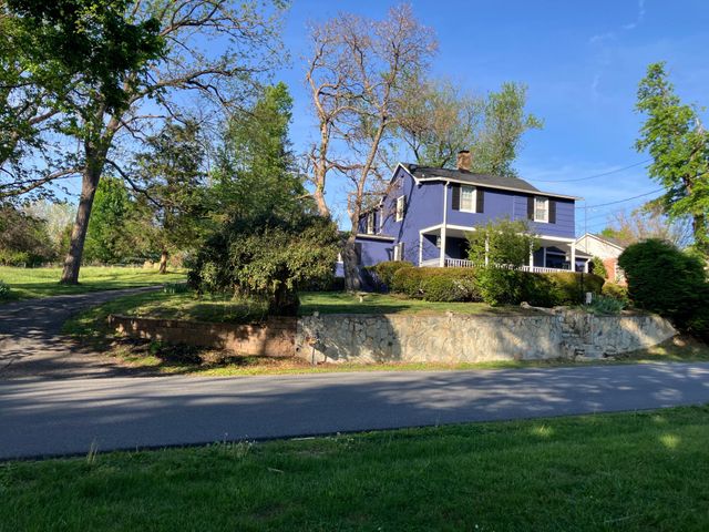 185 MORDINGTON AVE, Charles Town, WV 25414