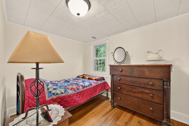 185 MORDINGTON AVE, Charles Town, WV 25414