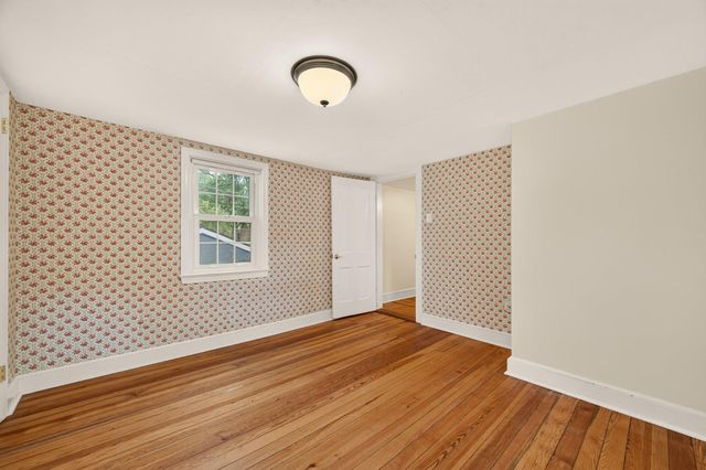 185 MORDINGTON AVE, Charles Town, WV 25414