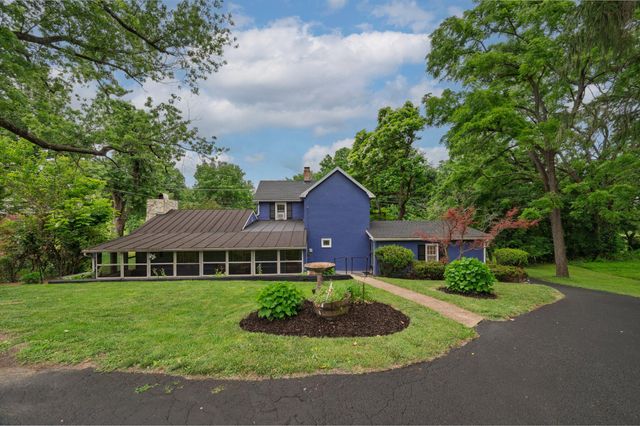 185 MORDINGTON AVE, Charles Town, WV 25414