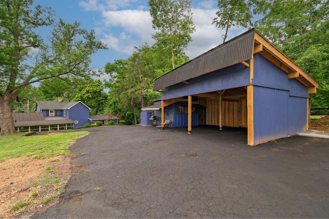 185 MORDINGTON AVE, Charles Town, WV 25414