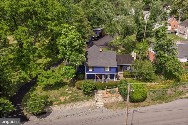 185 MORDINGTON AVE, Charles Town, WV 25414