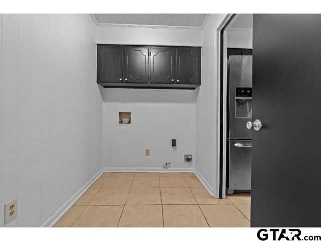526 Ronnette Dr, Tyler, TX 75703