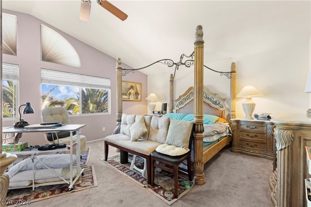 2000 Summit Pointe Drive, Las Vegas, NV 89117