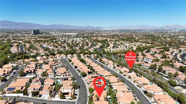 2000 Summit Pointe Drive, Las Vegas, NV 89117