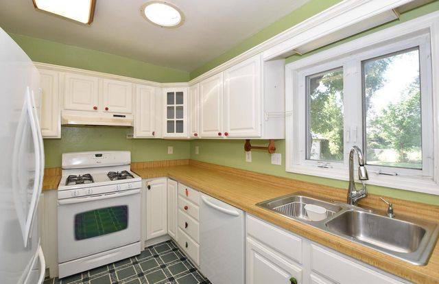3808 21st AVENUE, Kenosha, WI 53140