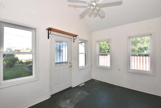 3808 21st AVENUE, Kenosha, WI 53140