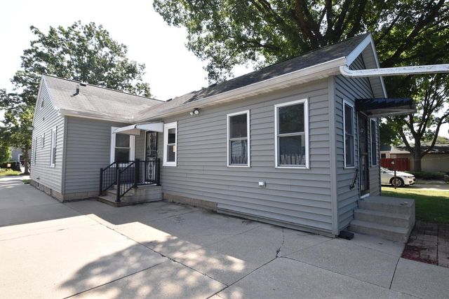3808 21st AVENUE, Kenosha, WI 53140