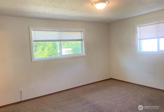 607 Jones Drive, Port Orchard, WA 98366