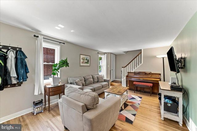 416 VALLEY VIEW RD, Media, PA 19063
