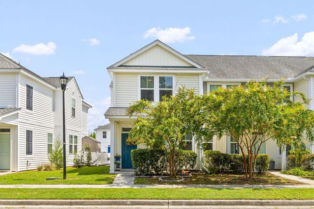 3964 Hillyard Street, North Charleston, SC 29405